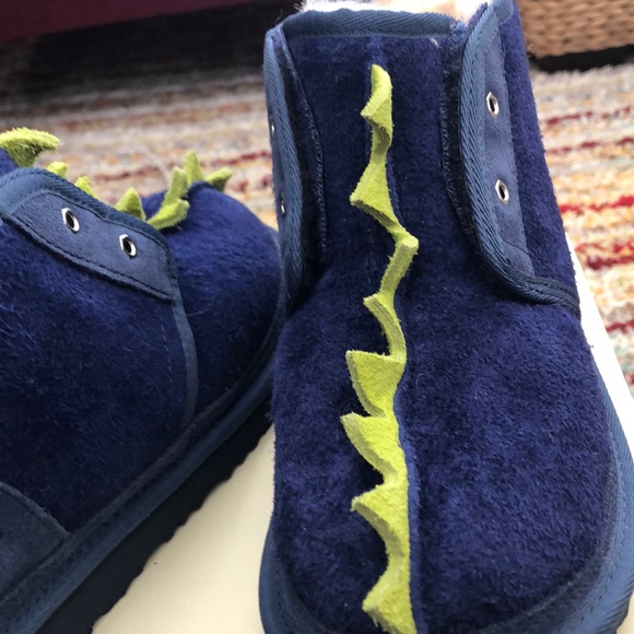 New UGG DYDO NEUMEL II BOOT size 3 - Picture 8 of 8